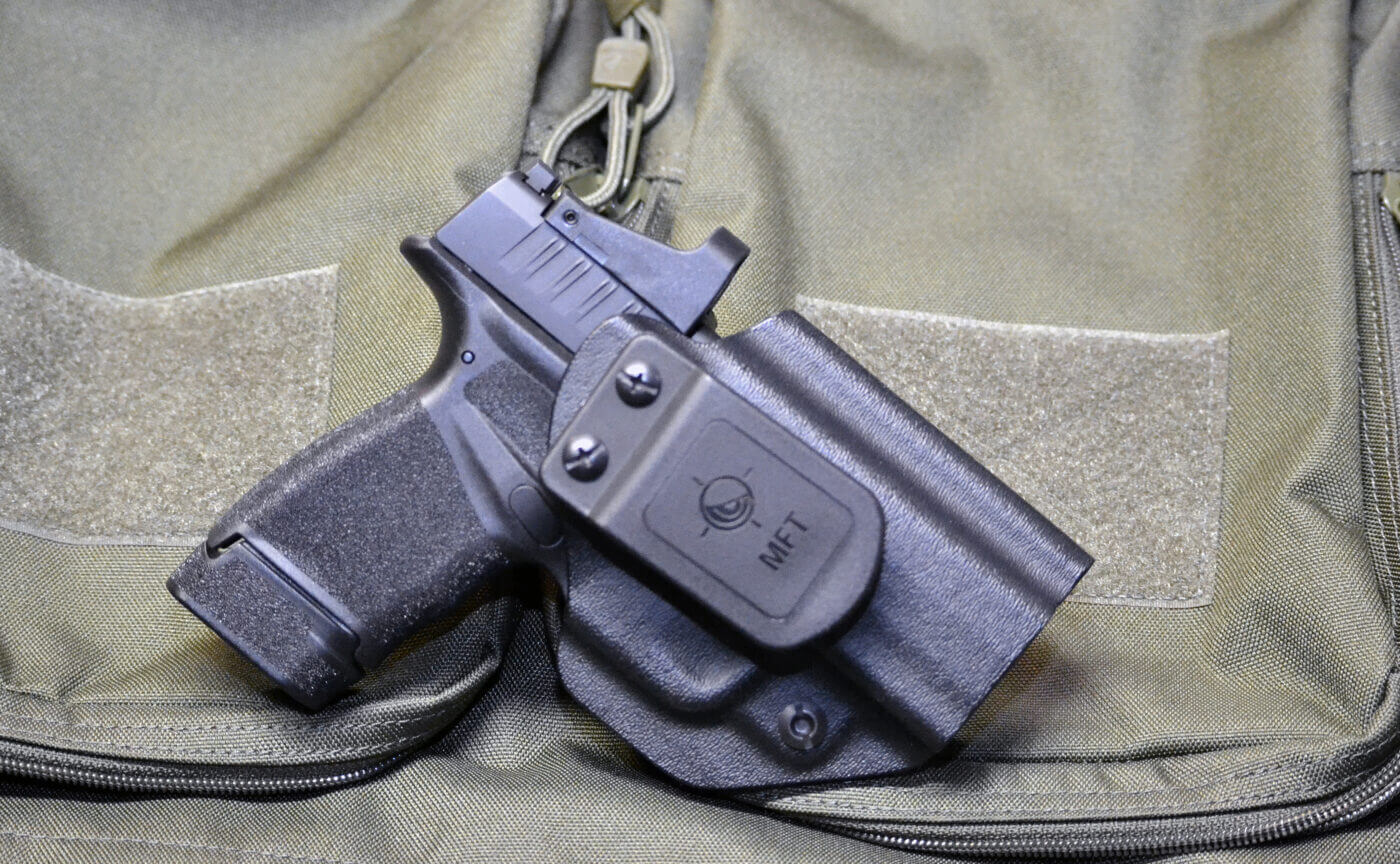 A Hellcat OSP in a MFT holster