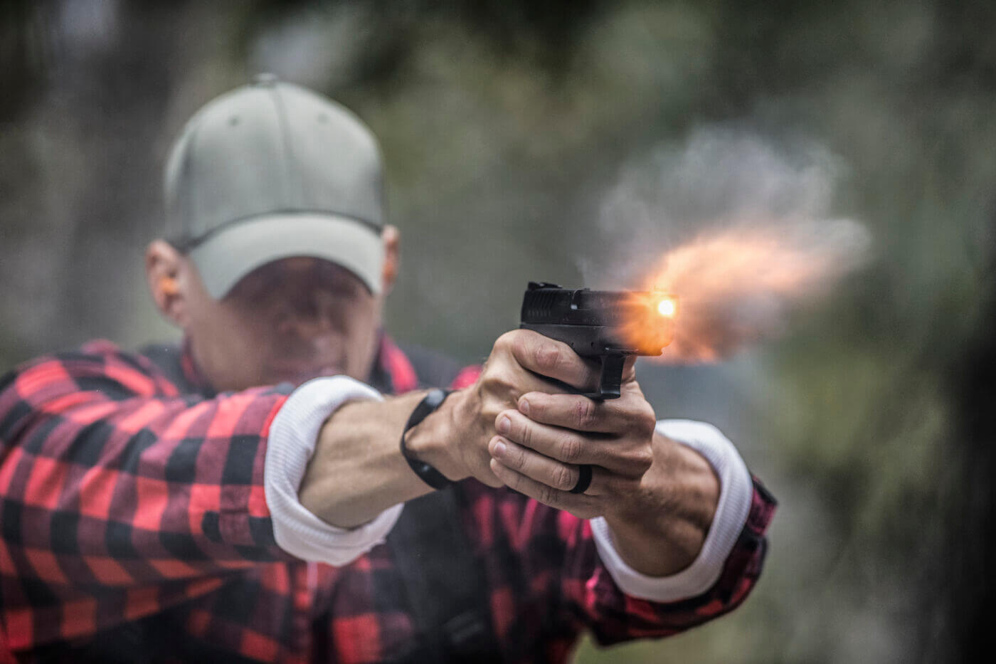 Muzzle flash from 10mm ammunition