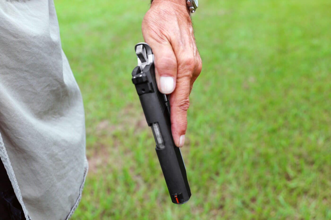 Ayoob demonstrates an alternative way of taking the safety off on a 1911 pistol.