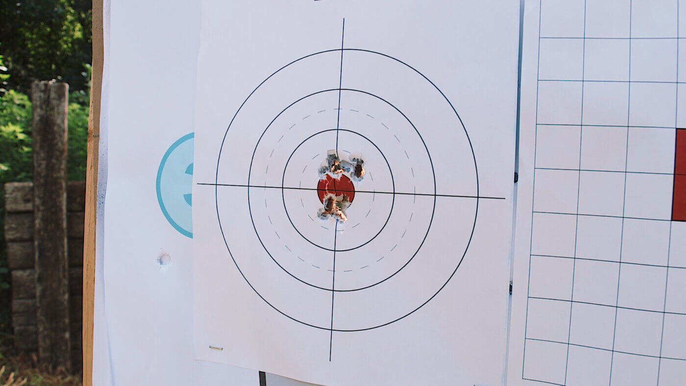 Pistol red dot test target