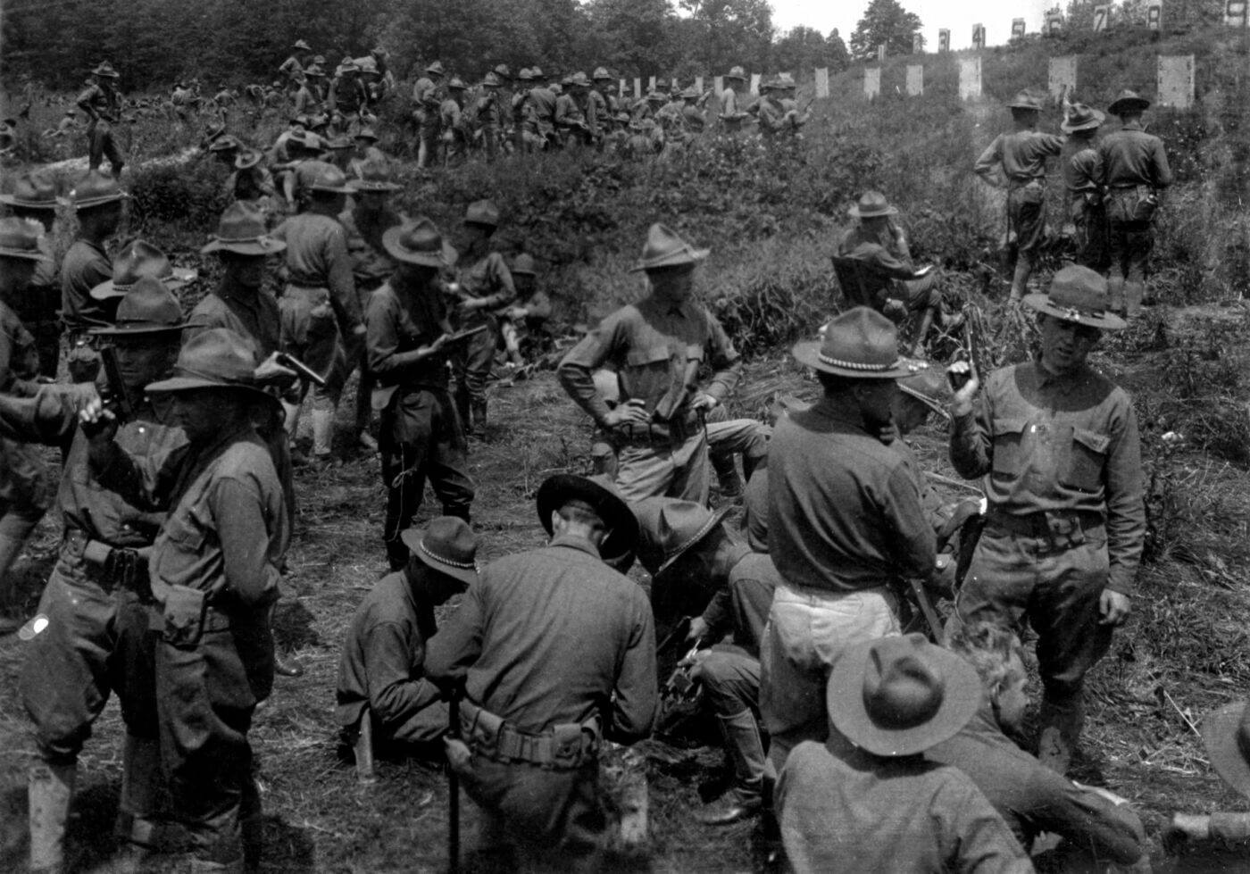 Recruit handgun training in the US Army during WWI