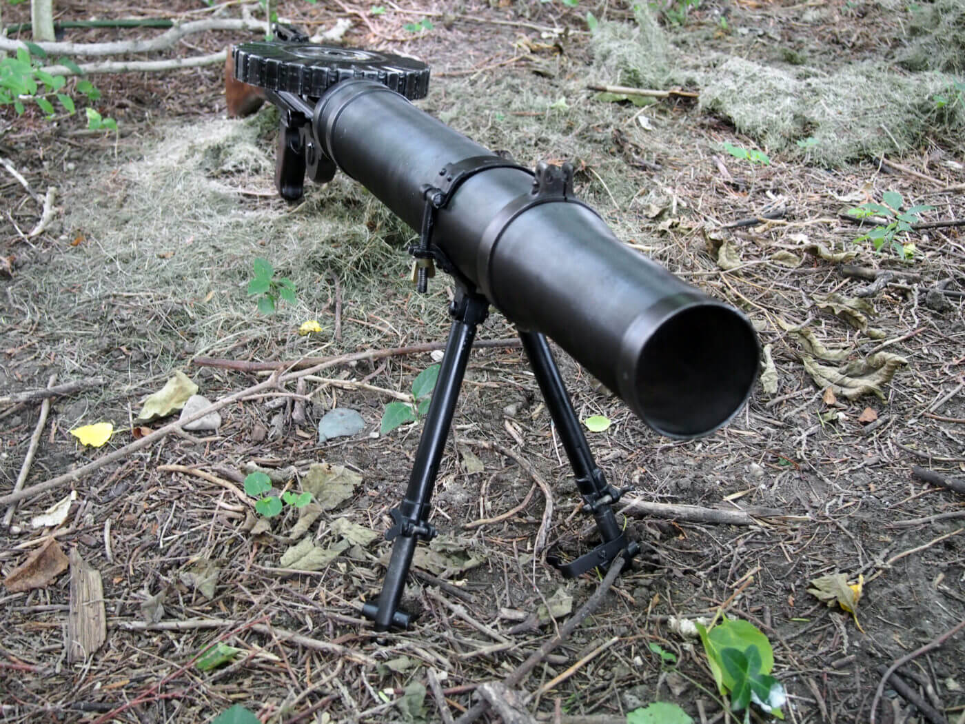 Barrel shroud on Lewis Machine Gun