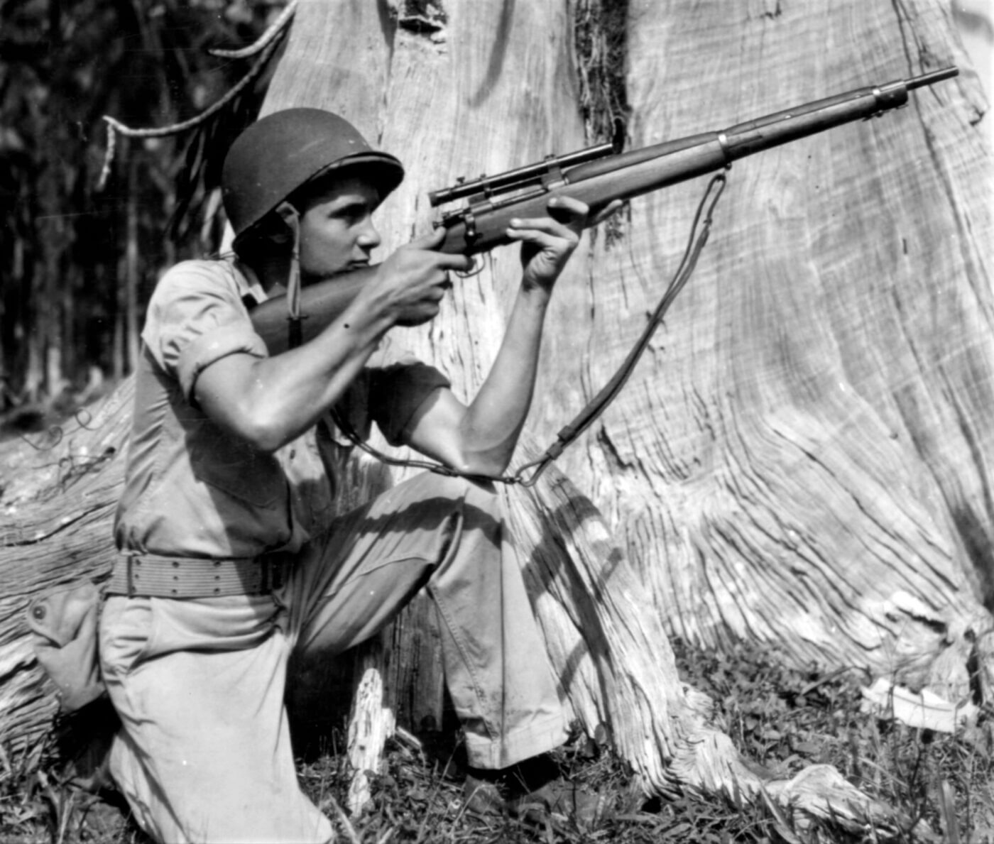 Springfield M1903A4 sniper rifle in World War II