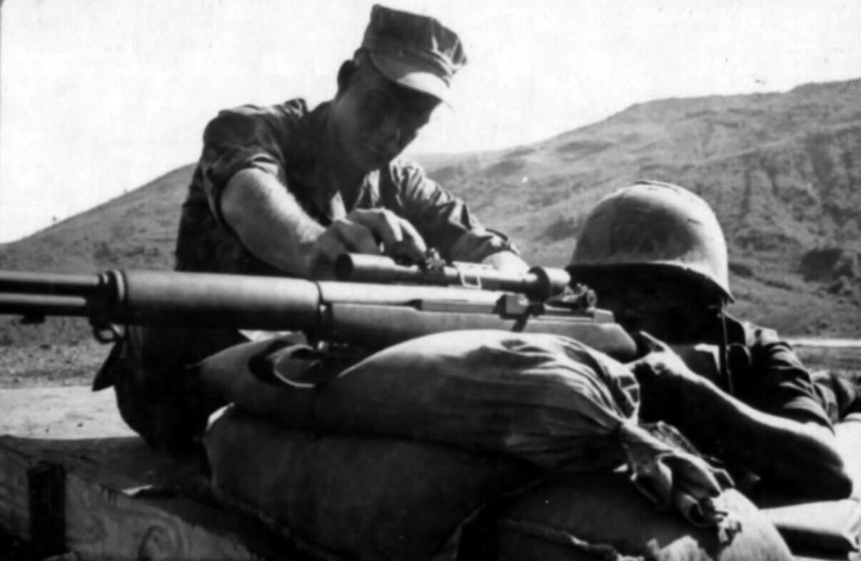 USMC training ARVN soldier with M1D sniper rifle