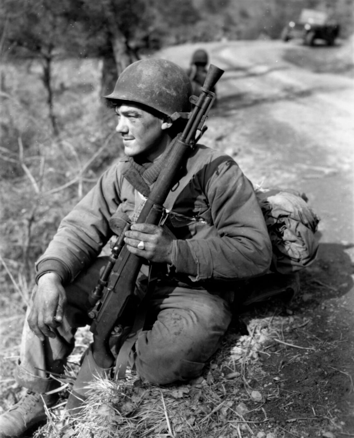 M1C Sniper Rifle in the Korean War held by soldier