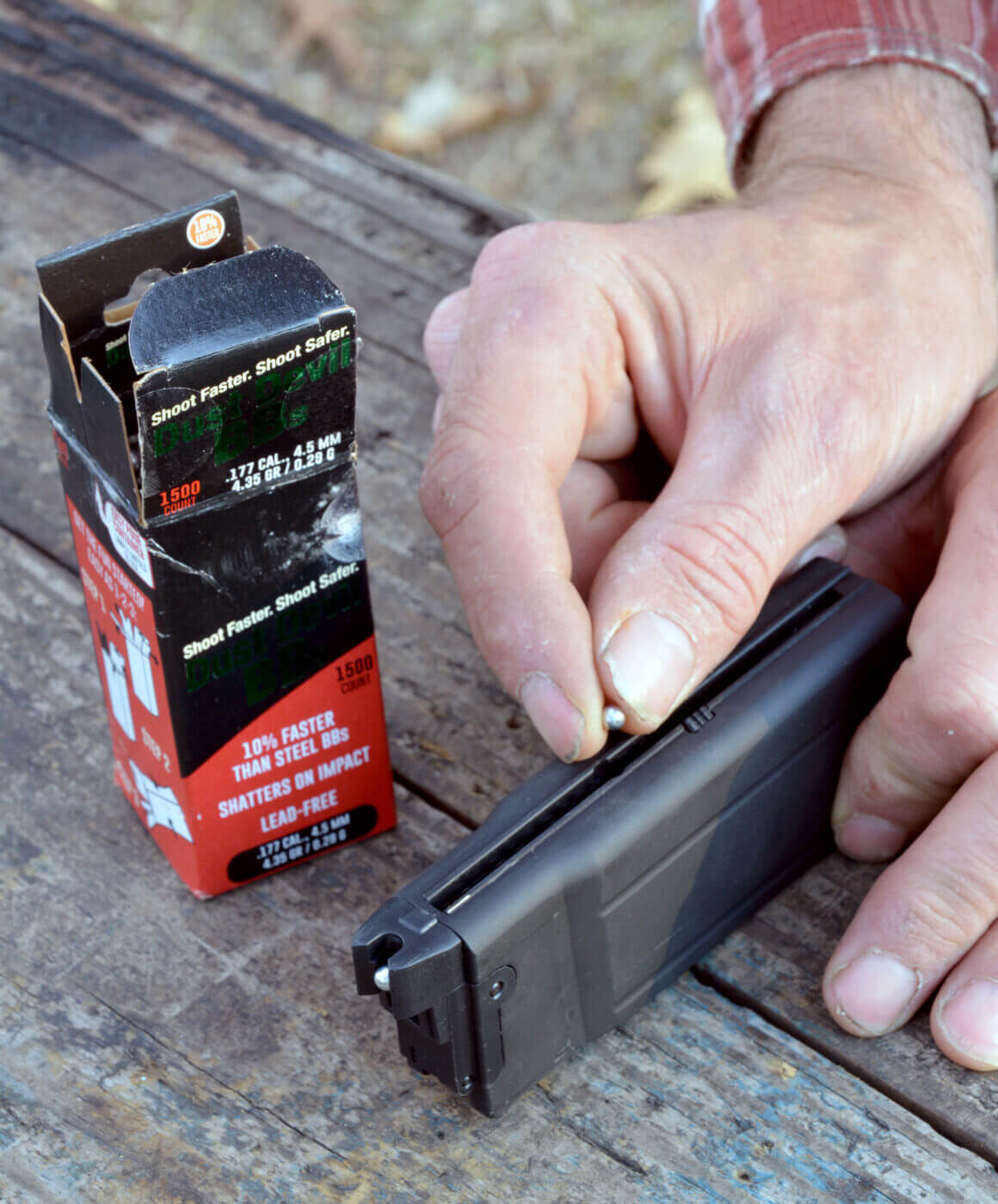 Loading BBs in the M1 Carbine air gun magazine