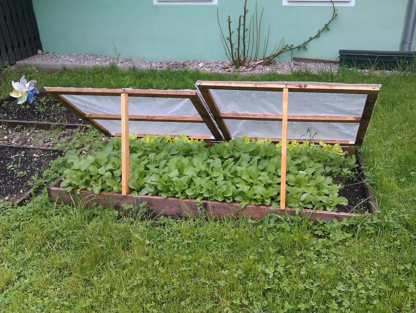 Cold frame for gardening