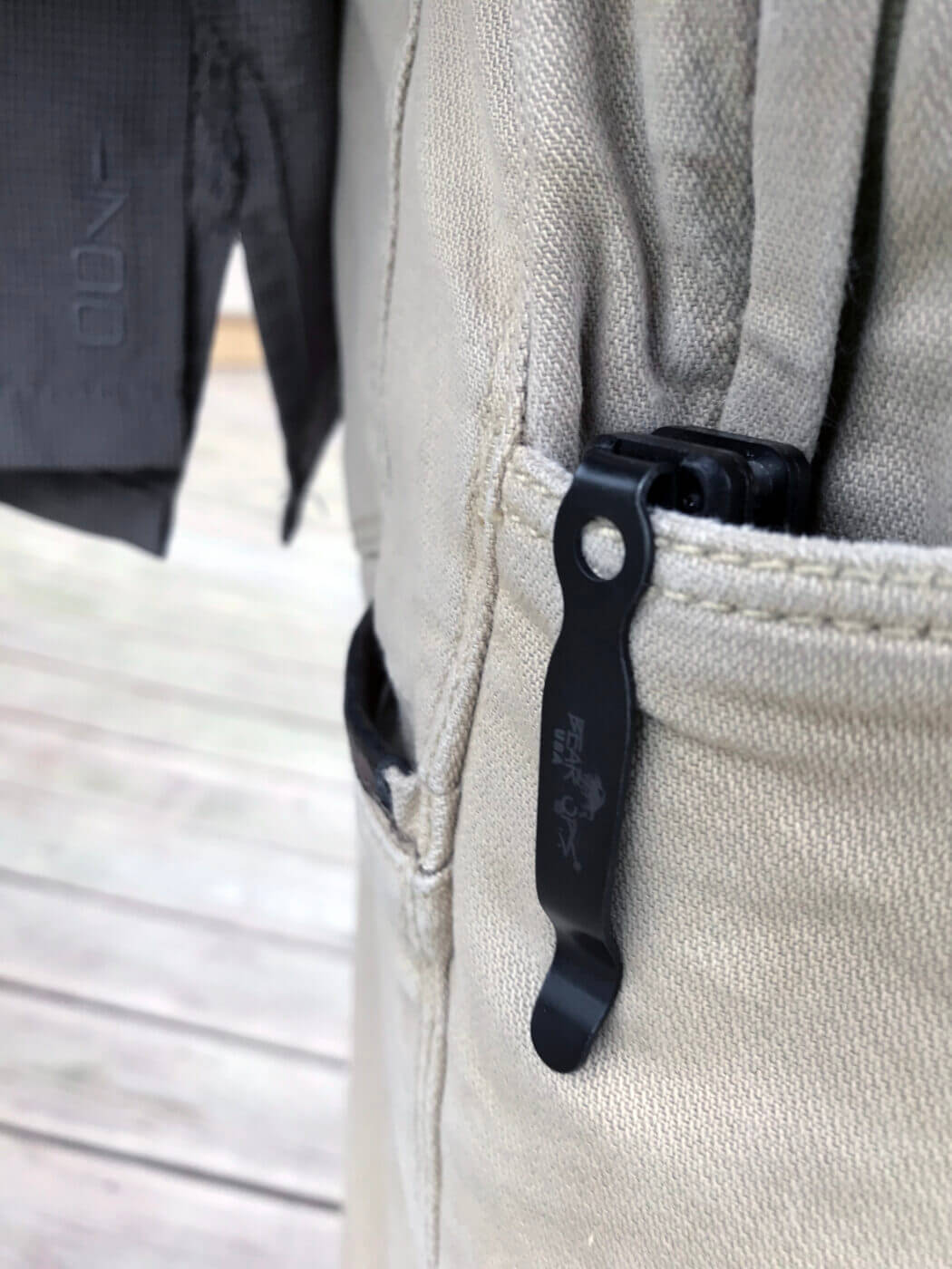 Carrying a pocket knife with a clip