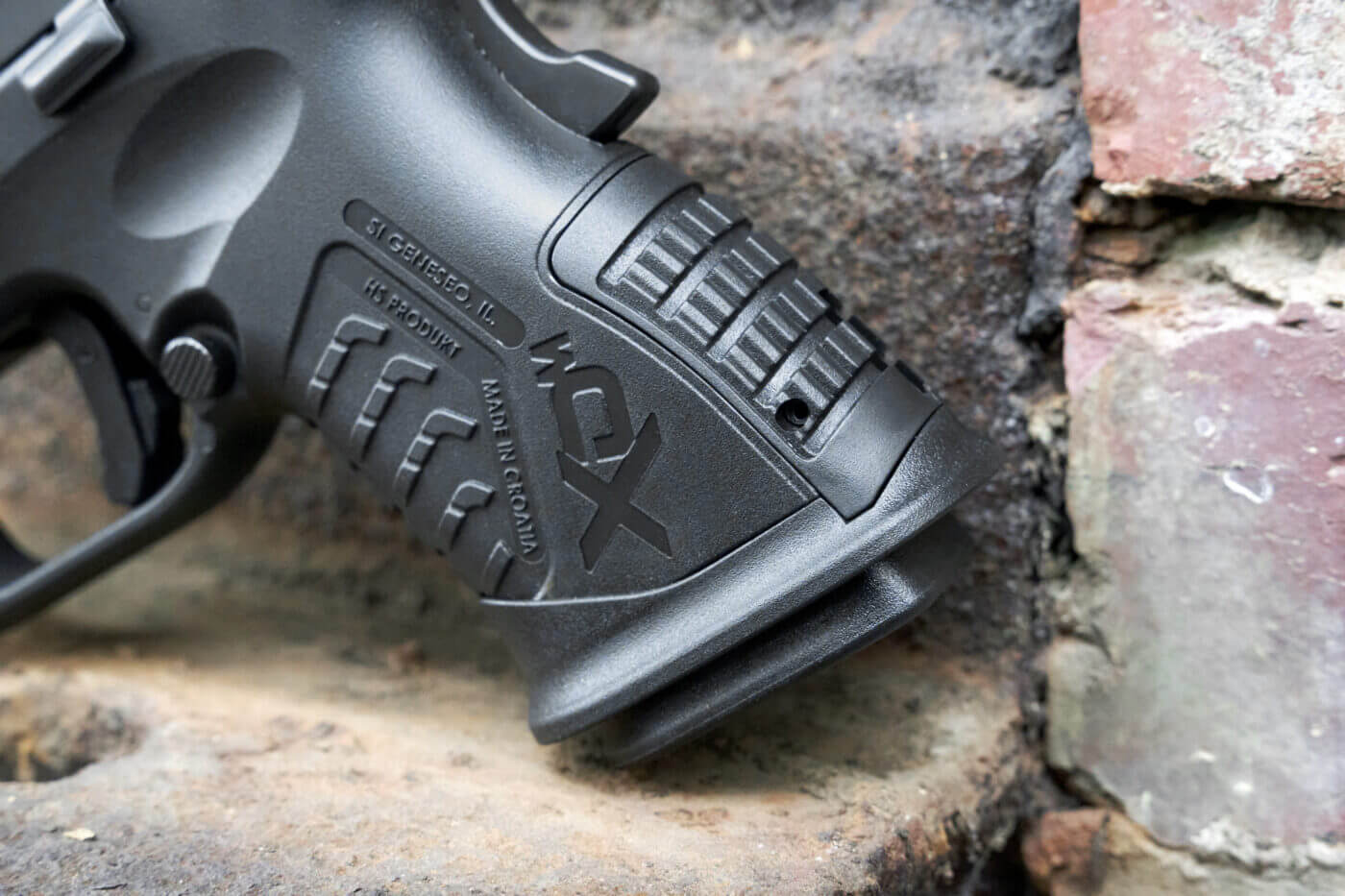 Springfield Armory XD-M Elite 3.8" Compact OSP backstrap detail