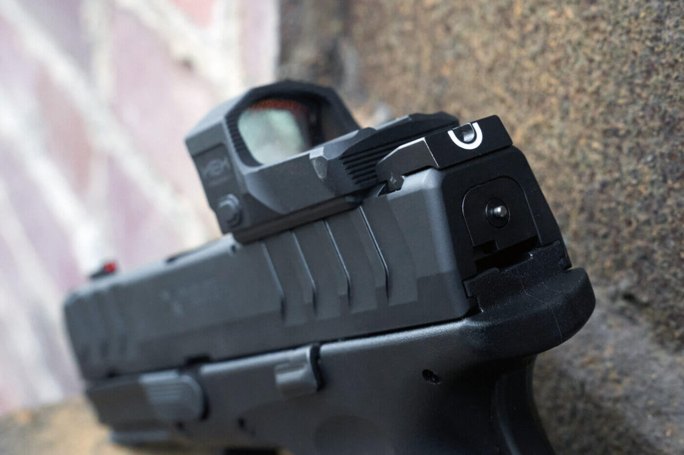 U-notch sight on XD-M Elite Compact 3.8" OSP pistol