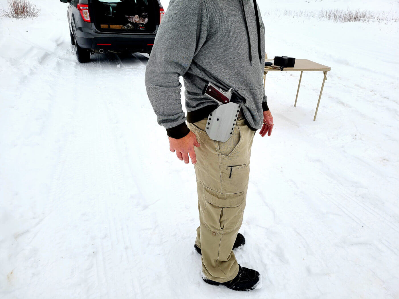 Carrying a full size 1911 pistol in winter
