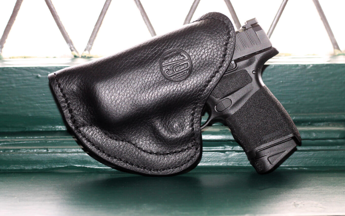 1791 Gunleather holster custom fitted to Hellcat pistol