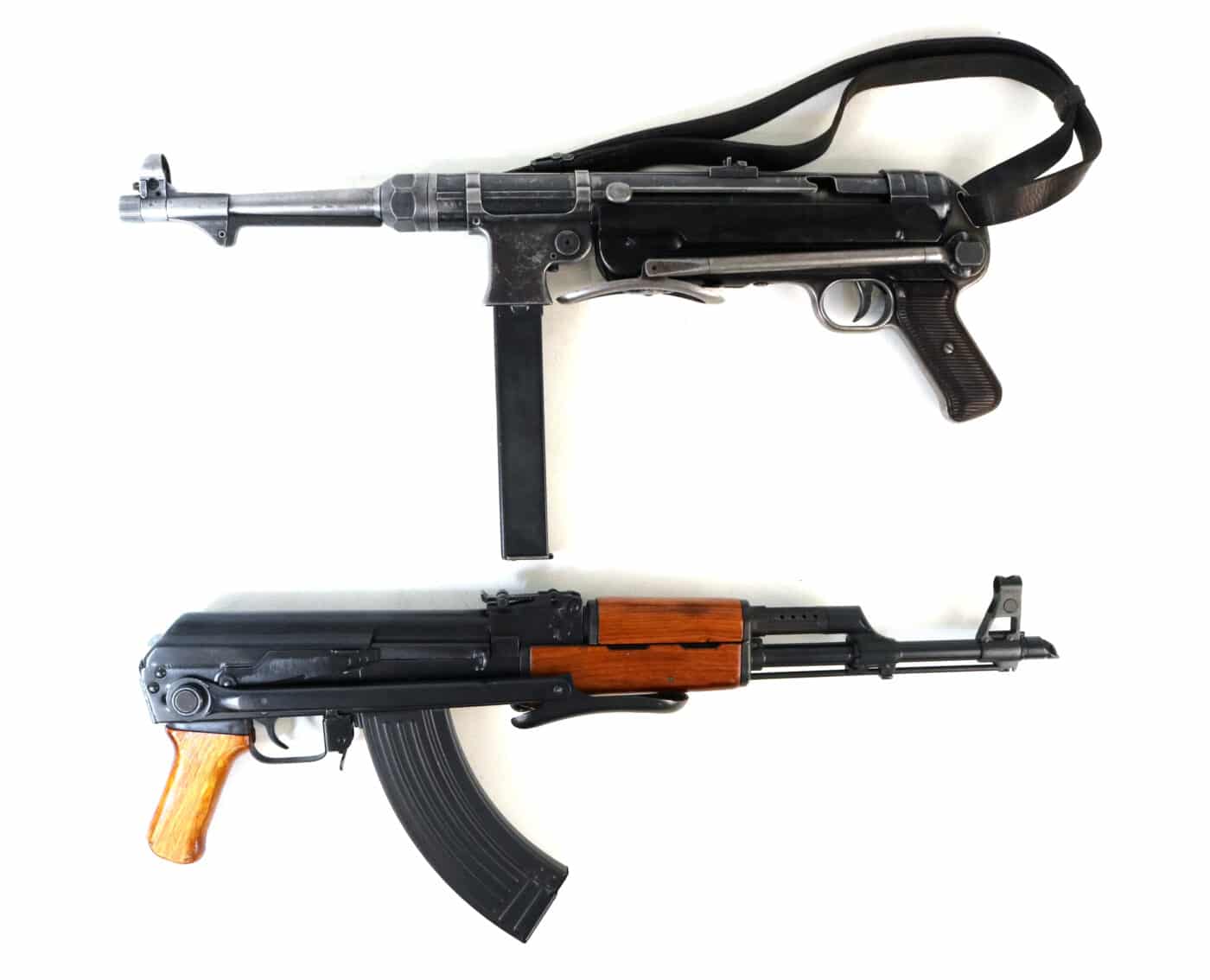 Comparison of MP40 and AK