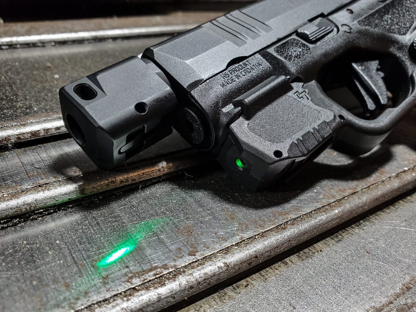 Green laser mounted on a Hellcat