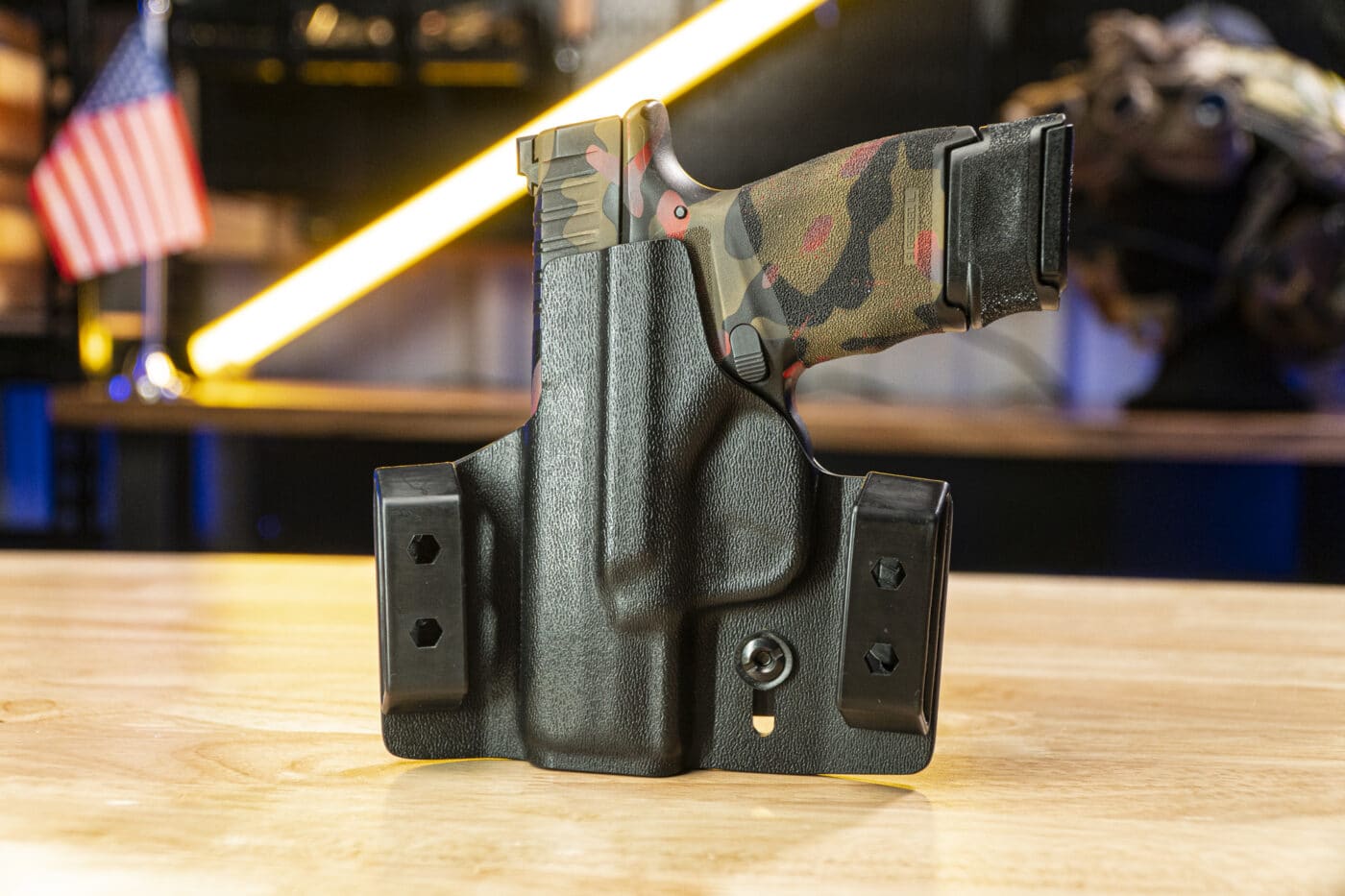 Tulster Contour holster with Hellcat pistol