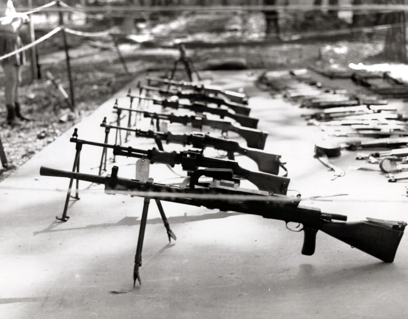 Various machine guns captured from Viet Cong