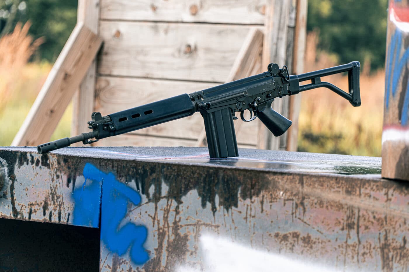 SAR-48 rifle and magazine