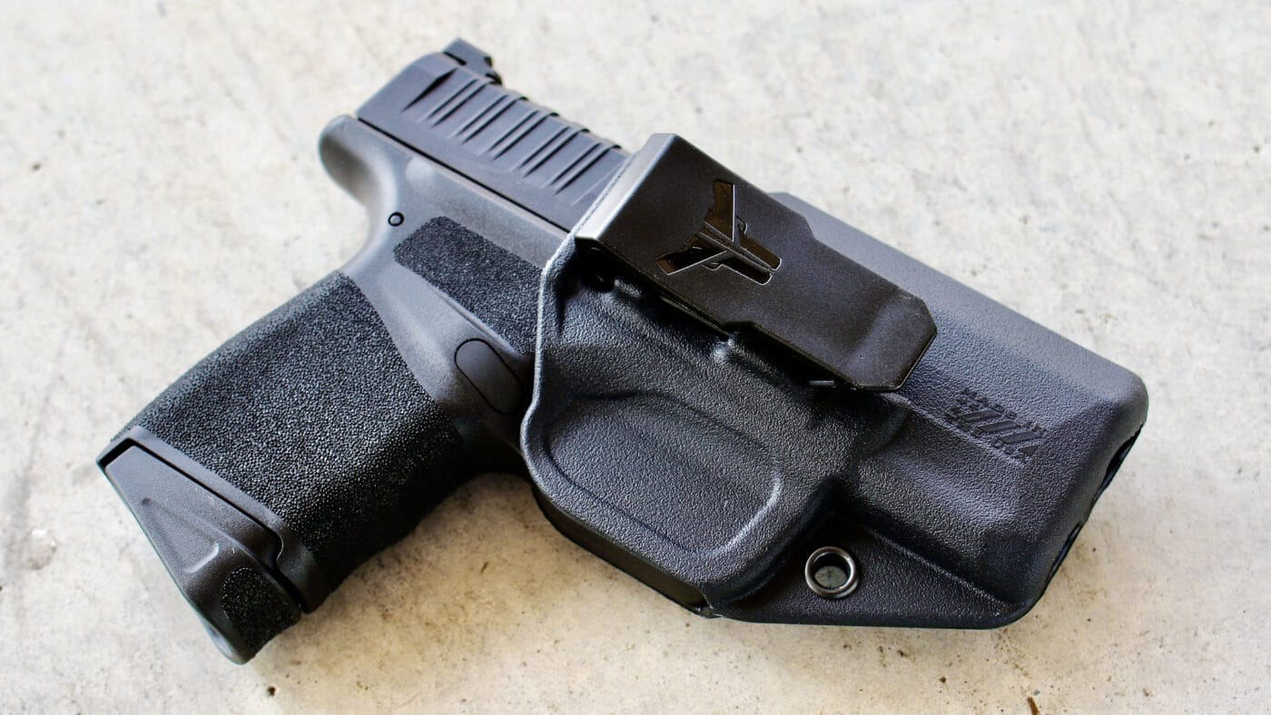 Hellcat in Blade-Tech Klipt IWB holster