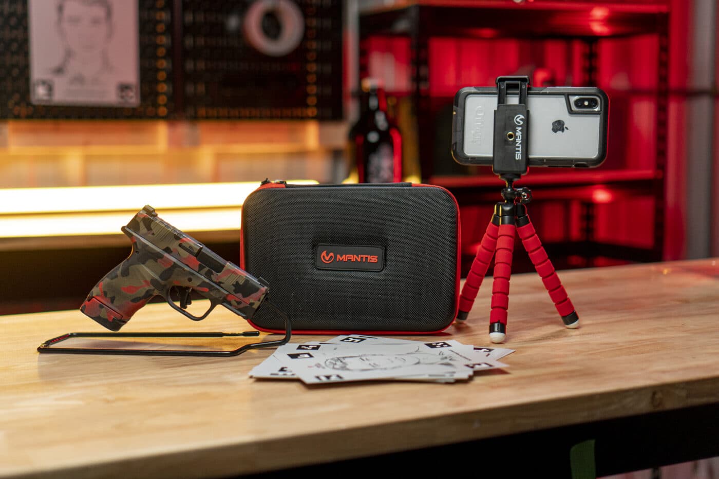 Mantis X Laser Academy standard kit with Hellcat pistol next to it