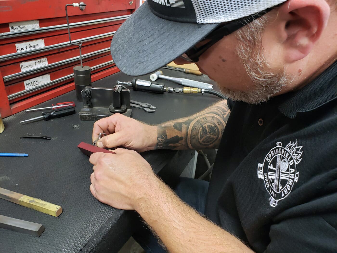 Jeremy Sides upgrades Massad Ayoob's custom 1911 pistol