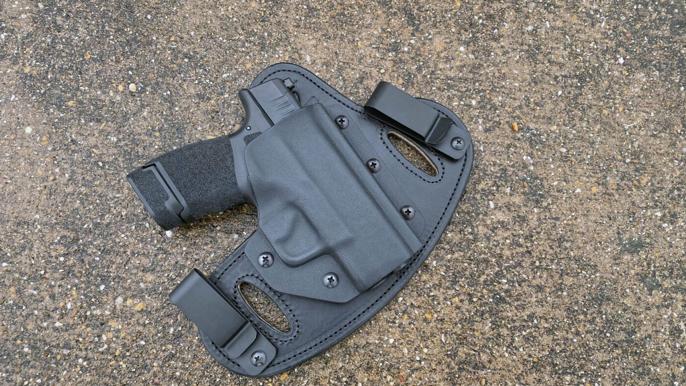 Hidden Hybrid IWB holster for Hellcat pistol