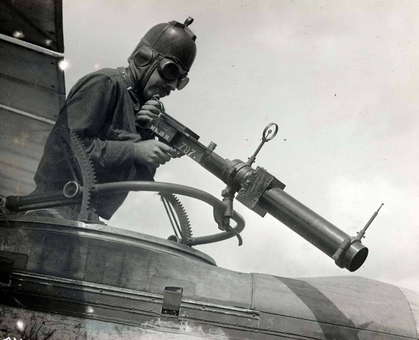 A U.S. Army Air Service aerial gunner trainee using a “camera gun” for training