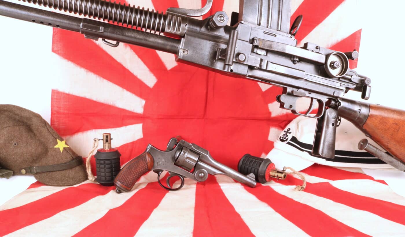 Japanese combat revolver of WWII