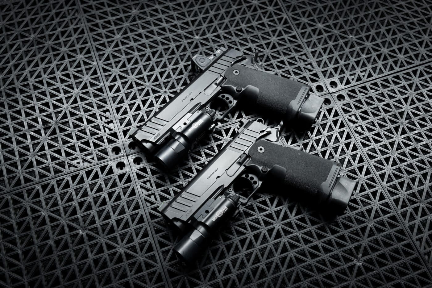 Both versions of the DS 1911 Prodigy