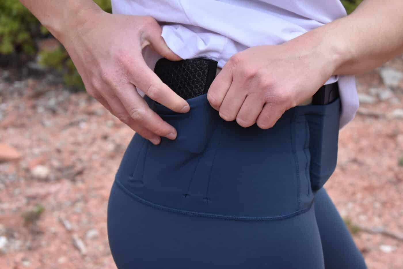Placement of holster in Alexo Athletica leggings