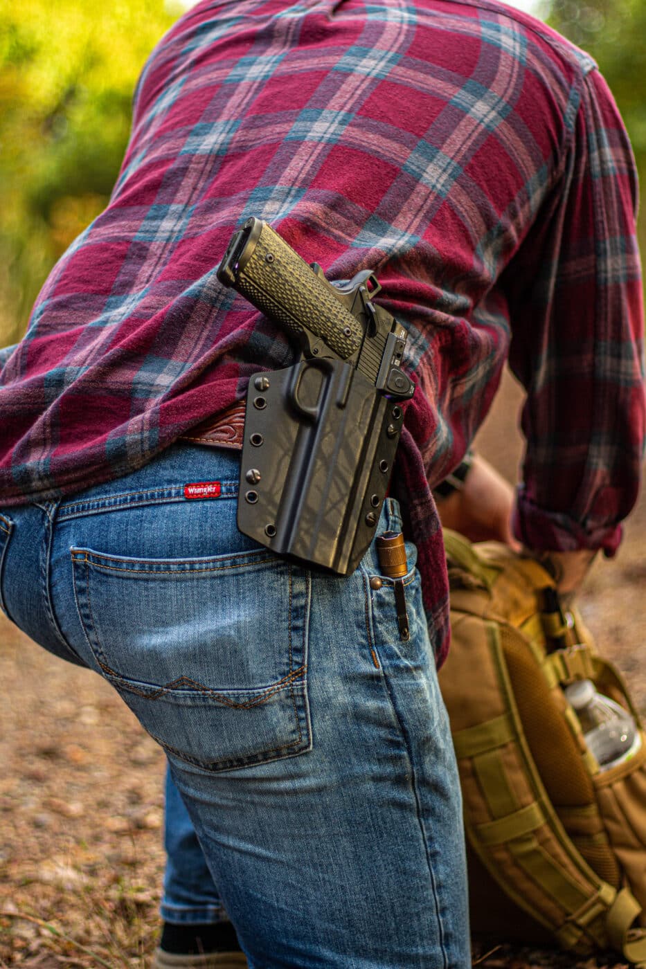 carrying the galco corvus holster during the review