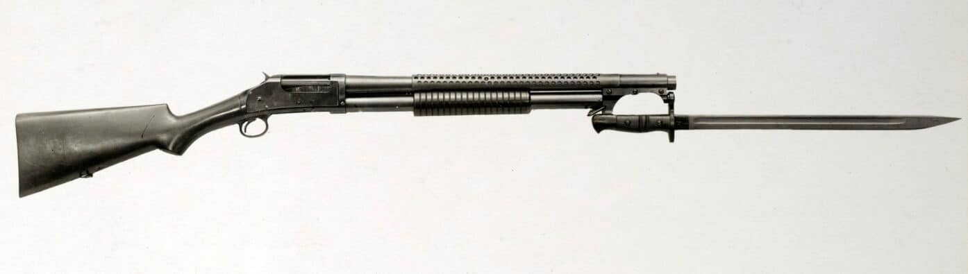 m1897 12 gauge trench gun with bayonet