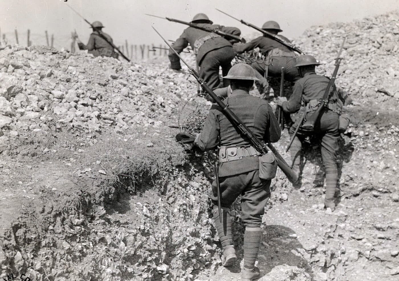 m1903 bayonet barbed wire team training at gondrecourt