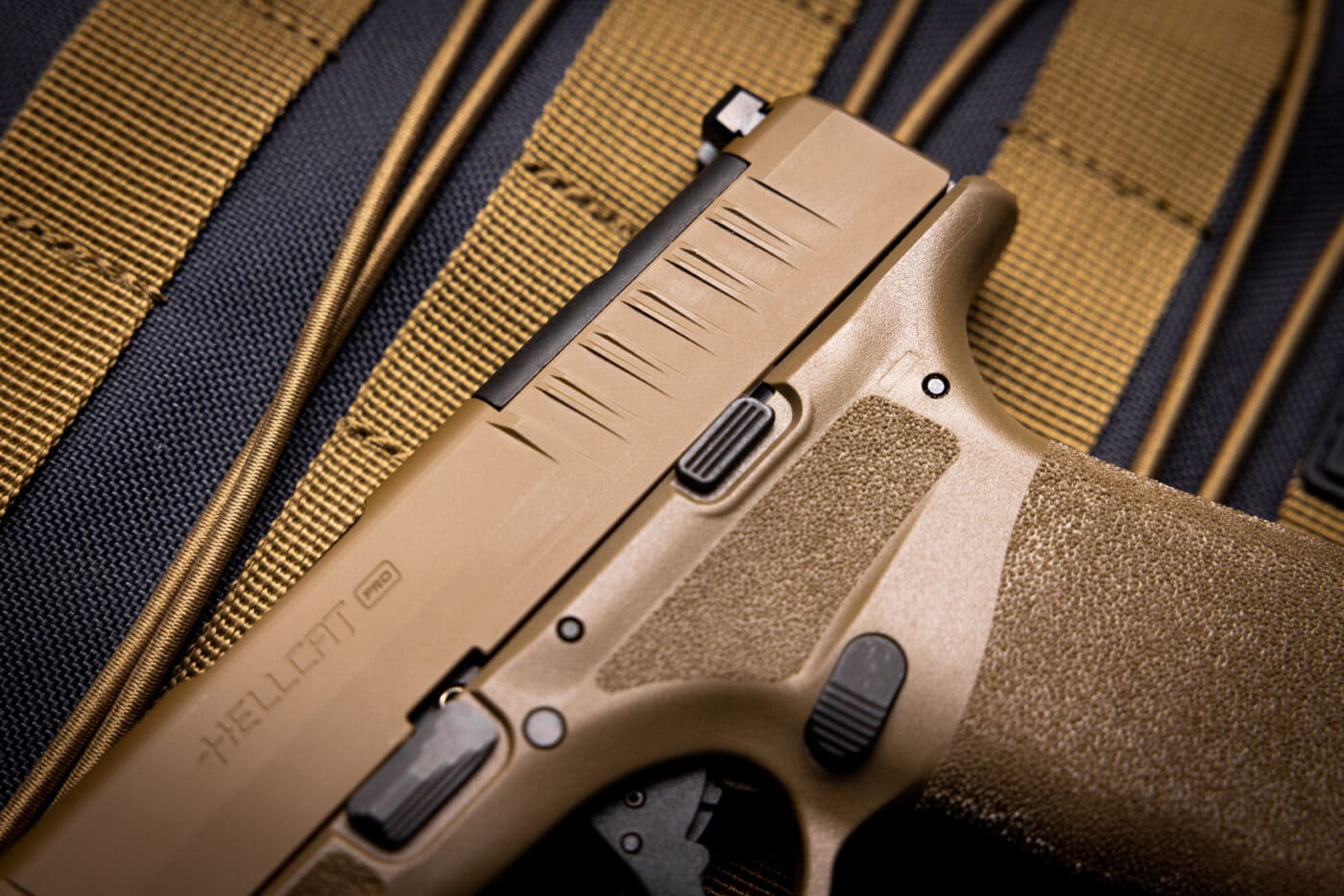 slide serrations on the hellcat pro fde