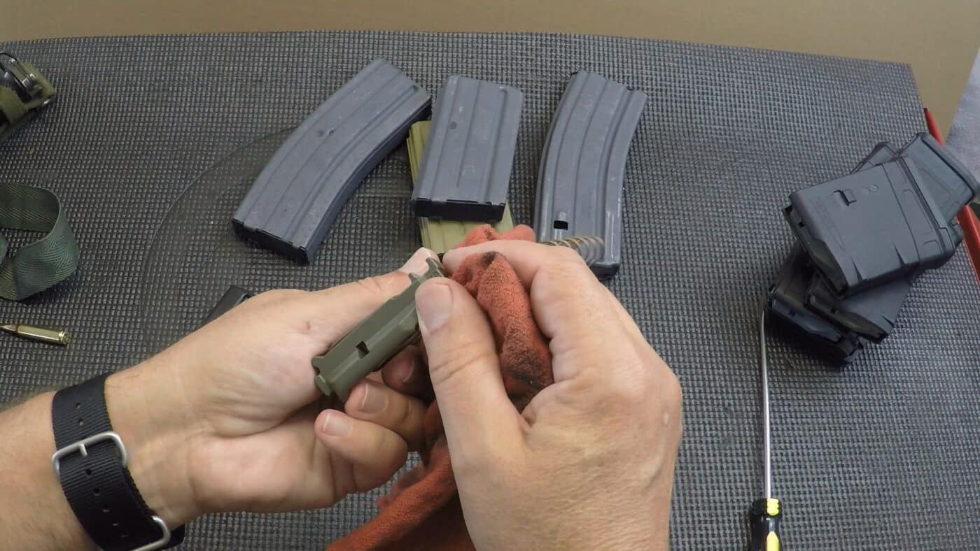 cleaning ar magazine follower