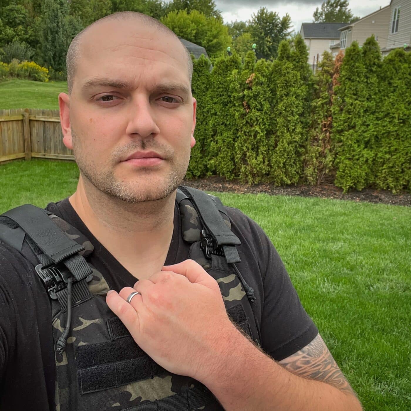 gray man plate carrier