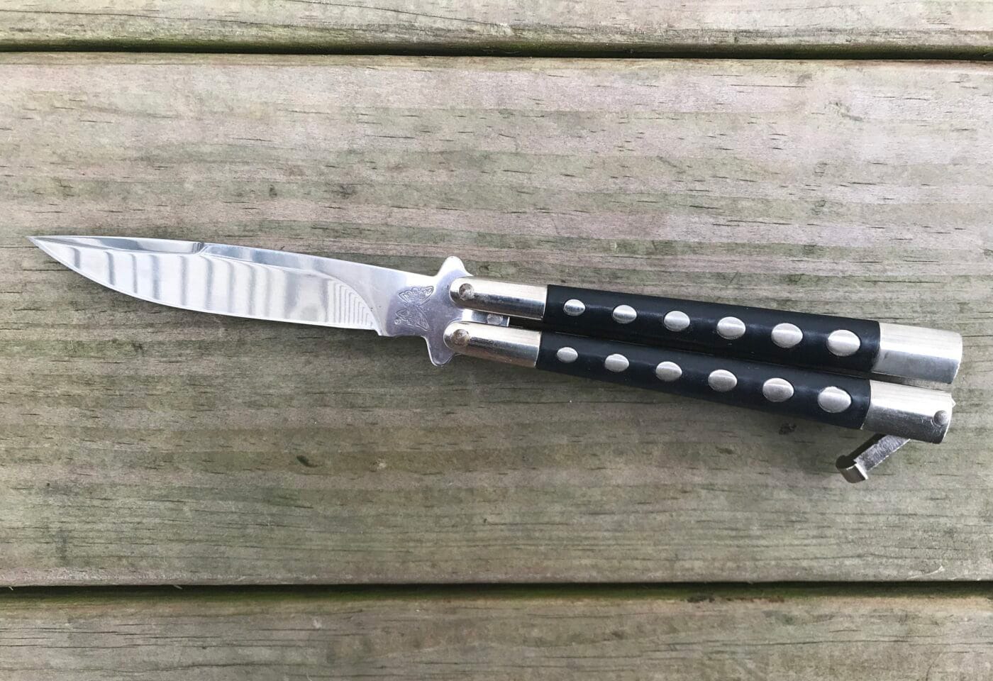 open butterfly knife