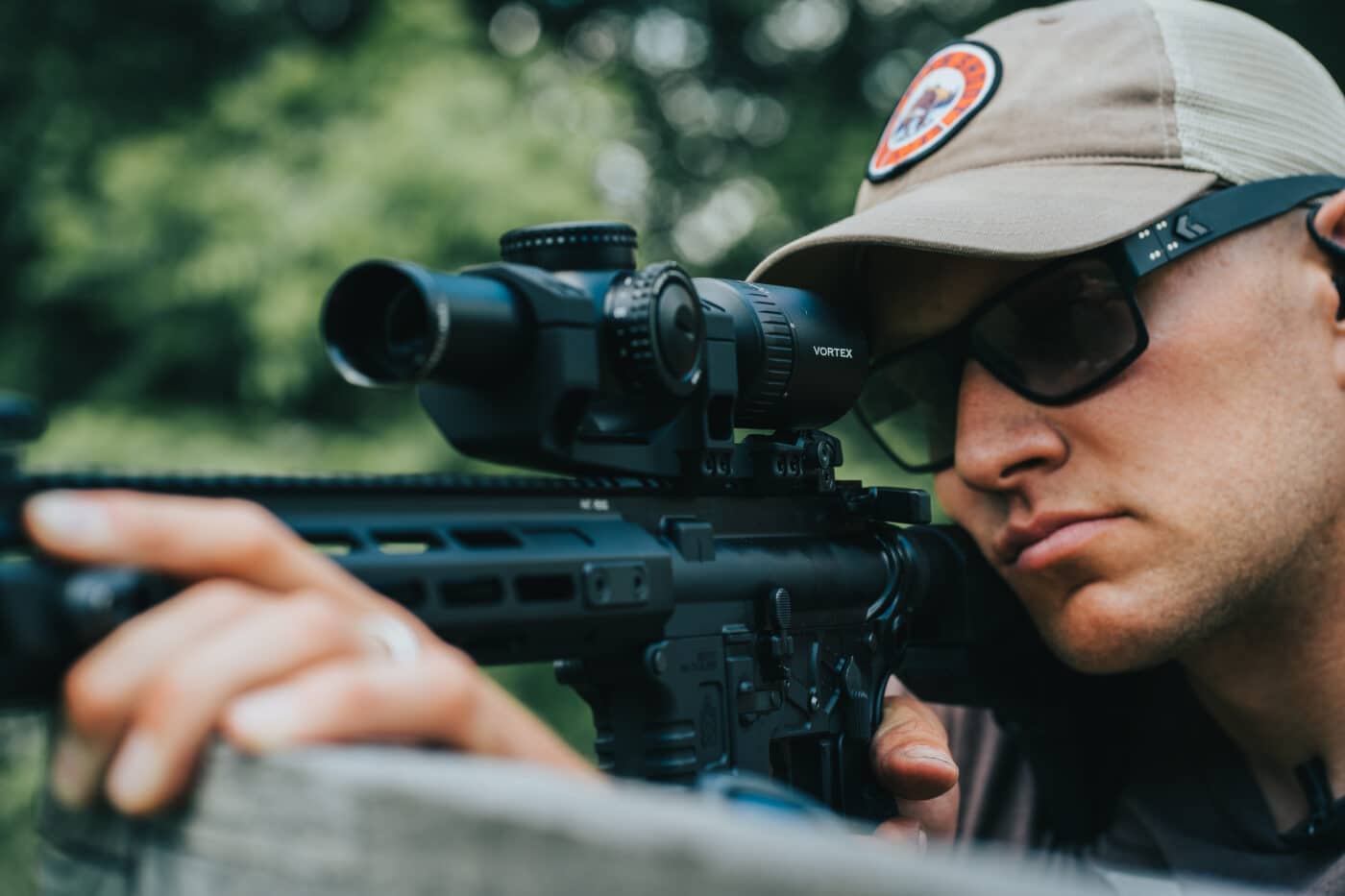 LPVO vs. Red Dot — Which Do You Need? - The Armory Life