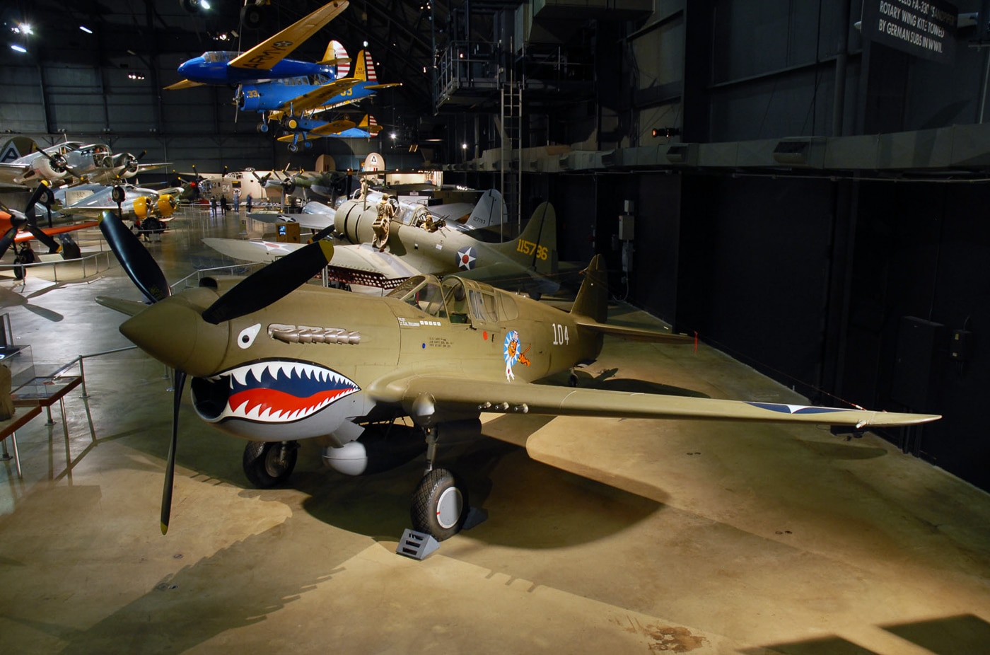 curtiss p-40e warhawk plane