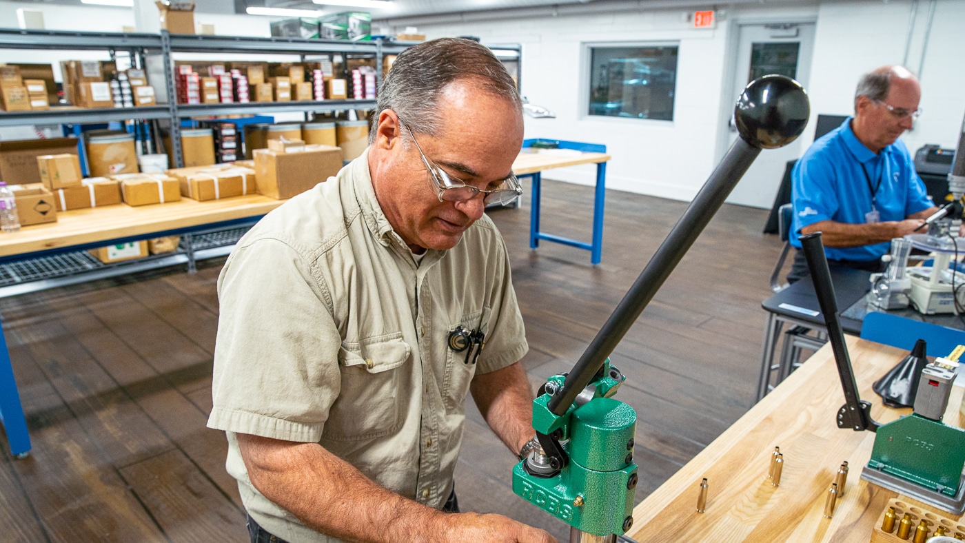 handloading ammo in the federal custom shop