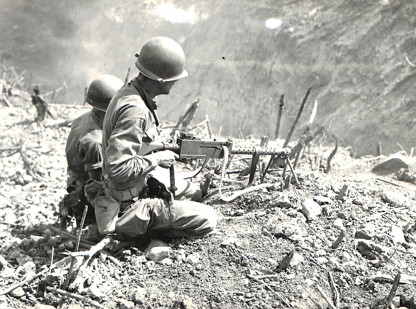 m1919a6 machine gun in action in philippines near manila