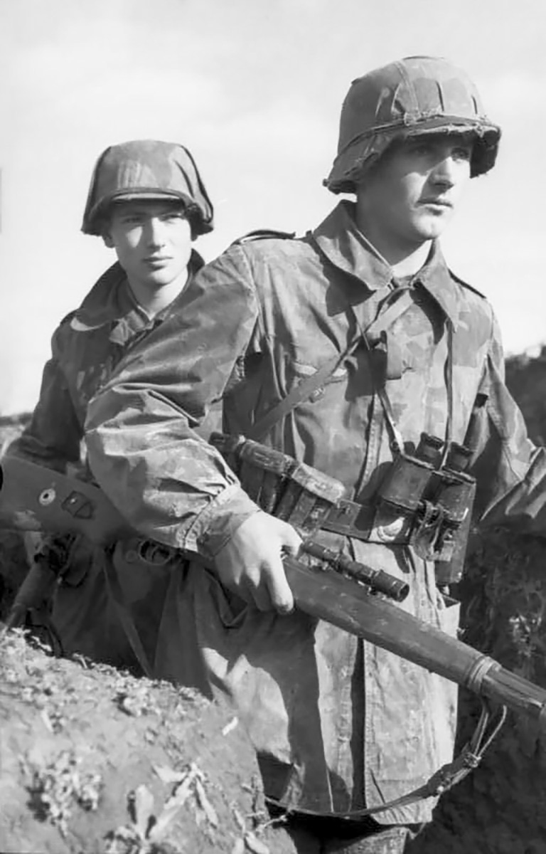 german soldier with zf-41 scope on rifle