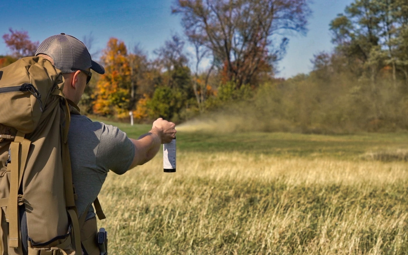 how to use bear spray