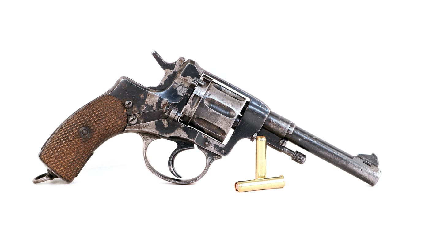 soviet m1895 nagant revolver