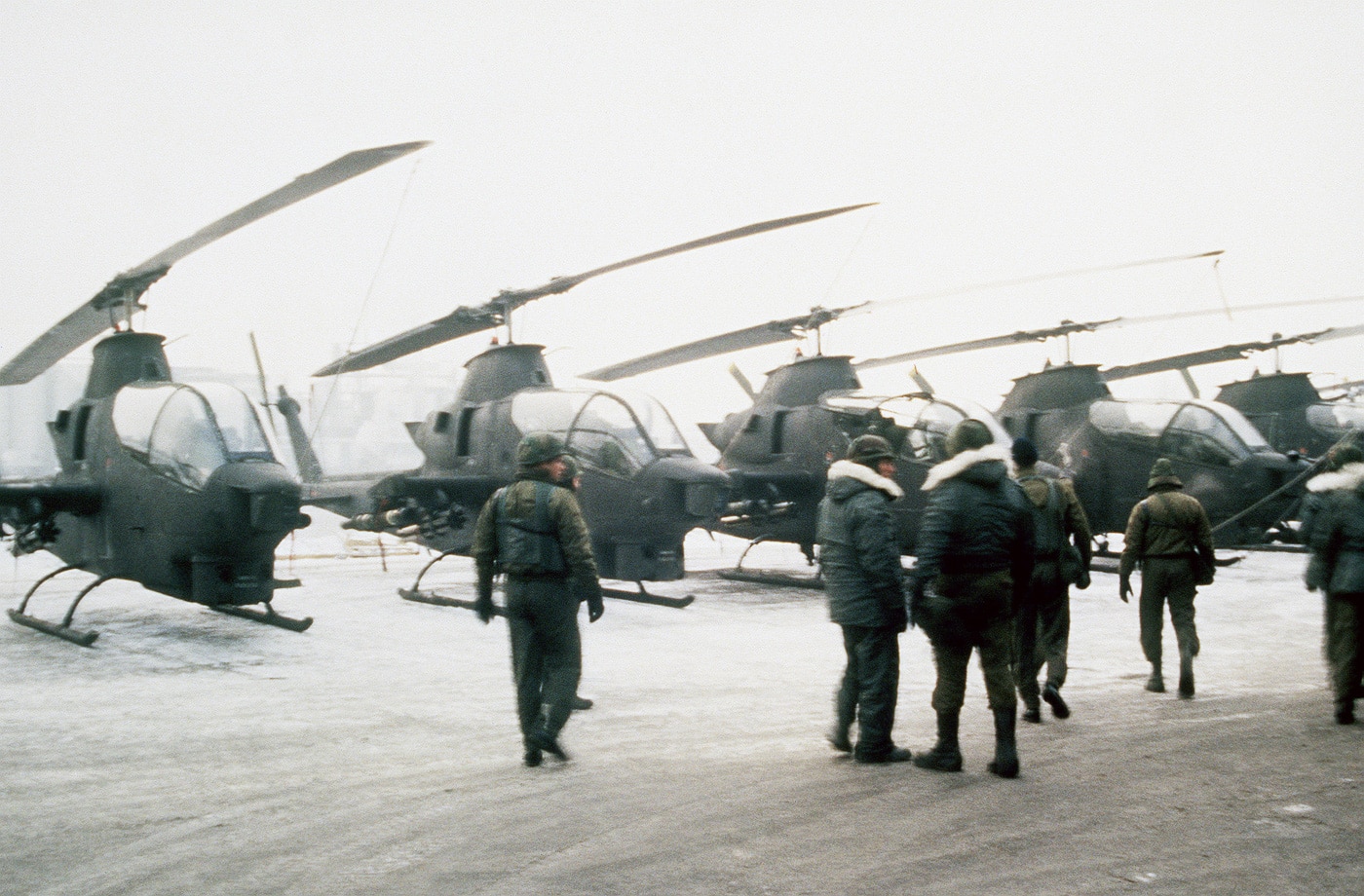 ah-1 cobra helicopters in reforger exercises 1985