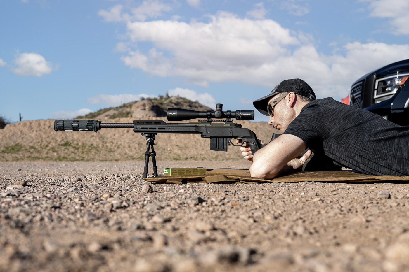 author testing the crimson trace hardline scopes on the range