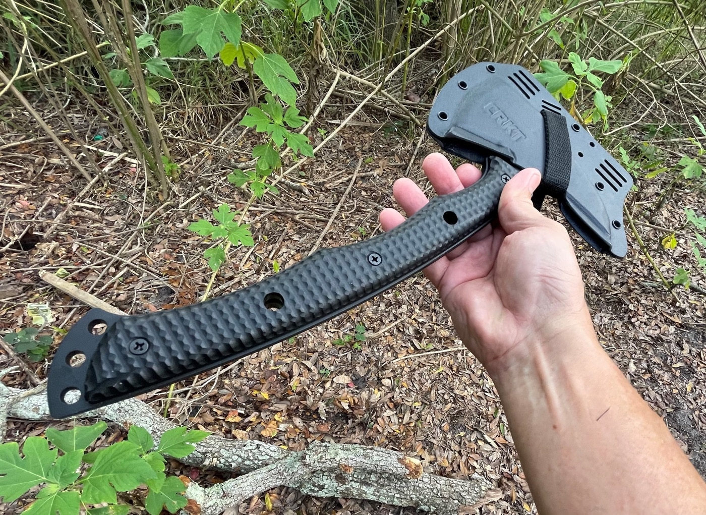 crkt kangee testing in the woods as a survival axe