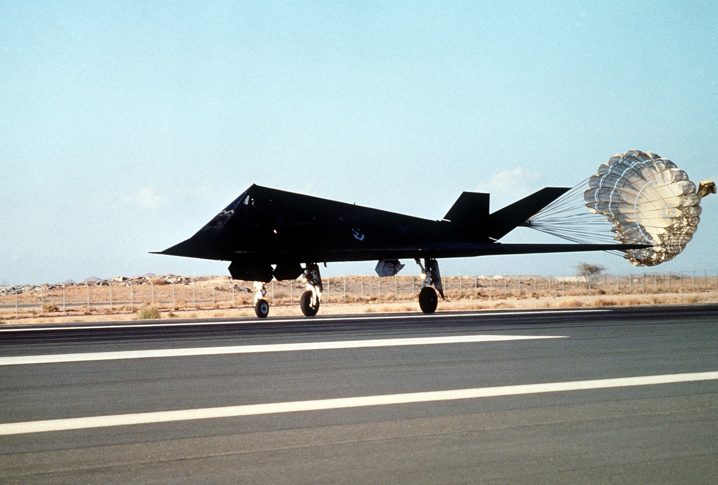 f-117 landing during operation desert storm