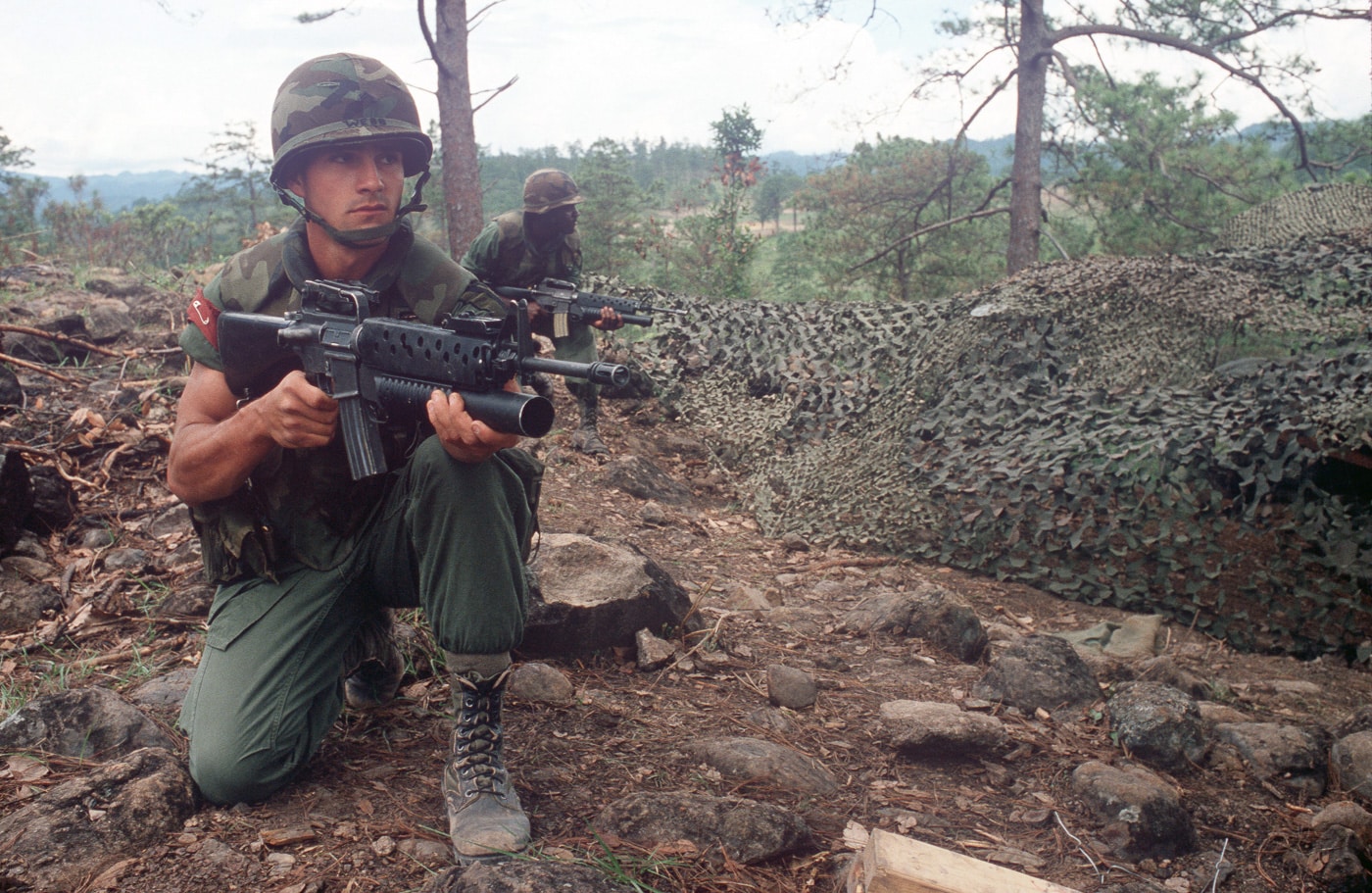 soldier with m16a1 and m203 grenade launcher exercise granadero