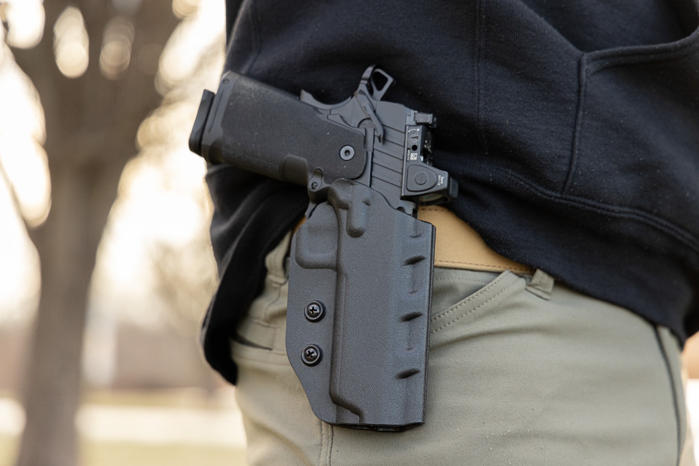 wearing the cazzuto holster