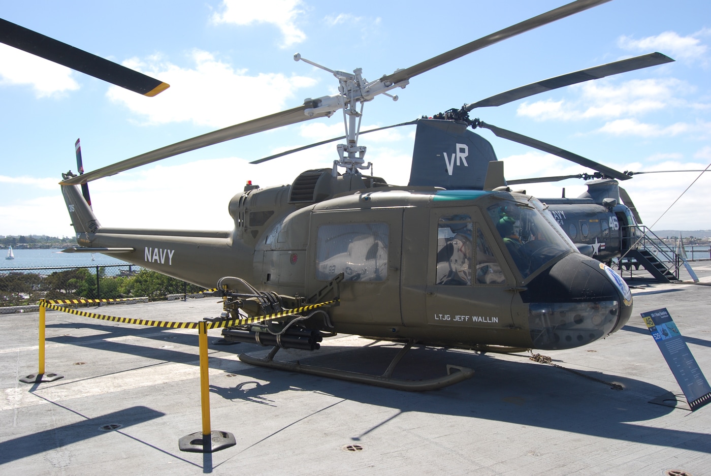 uh-1 gunship